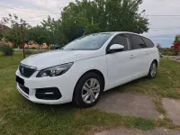 Gebraucht Peugeot 308 Active 131 PS (96 kW) 2019 Weiß Kombi