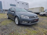 Gebraucht VW Passat Highline 140 PS (102 kW) 2011 Grau Kombi