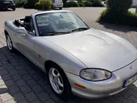 Second-hand Mazda MX5 140 CP (102 kW) 2000 Argintiu Cabrio