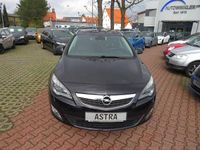Gebraucht Opel Astra Innovation 160 PS (117 kW) 2011 Schwarz Kombi