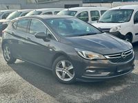 Gebraucht Opel Astra 136 PS (100 kW) 2015 Grau Kleinwagen