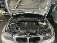 Gebraucht BMW 118 145 PS (106 kW) 2011 Grau Kleinwagen