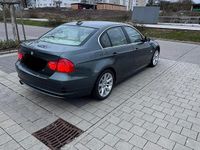 Gebraucht BMW 330 245 PS (180 kW) 2009 Grau Limousine