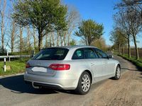 Używany Audi A4 Ambiente 177 KM (130 kW) 2013 Szary Kombi
