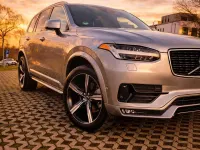 Gebraucht Volvo XC90 320 PS (235 kW) 2016 Silber SUV