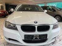 Gebraucht BMW 320 177 PS (130 kW) 2010 Weiß Kombi