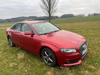 Gebraucht Audi A4 Attraction 120 PS (88 kW) 2010 Rot Limousine
