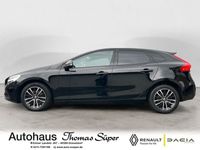 gebraucht Volvo V40 D4 Geartronic Momentum NAVI LED STANDHEIZUNG 4xSHZ