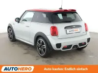 Gebraucht Mini John Cooper Works 231 PS (169 kW) 2019 Weiß Kleinwagen