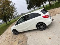 Gebraucht Mercedes B200 156 PS (114 kW) 2013 Weiß Van / Kleinbus