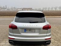 Gebraucht Porsche Cayenne 262 PS (192 kW) 2015 Silber SUV