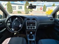 Second-hand Ford Focus 109 CP (80 kW) 2006 Albastru Berlinǎ