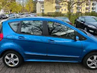 Gebraucht Mercedes A150 95 PS (69 kW) 2008 Blau Kleinwagen
