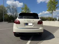 Gebraucht Porsche Cayenne 400 PS (294 kW) 2012 Weiß SUV