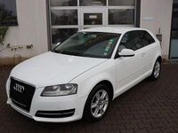 Gebraucht Audi A3 Attraction 125 PS (91 kW) 2011 Weiß Kleinwagen