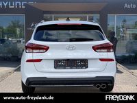 Gebraucht Hyundai i30 140 PS (102 kW) 2025 Atlas white Kombi