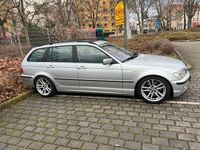Gebraucht BMW 330 231 PS (169 kW) 2002 Silber Kombi