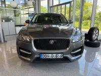 Gebraucht Jaguar F-Pace R-Sport 250 PS (183 kW) 2019 Corris grey SUV