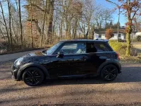 Używany Mini John Cooper Works 178 KM (130 kW) 2021 Czarny Hatchback