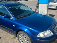 Gebraucht VW Passat 131 PS (96 kW) 2003 Blau Kombi