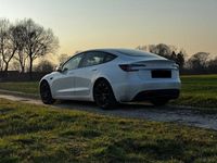 Gebraucht Tesla Model 3 RWD 208 kW (283 PS) 2023 Weiß Limousine