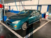 Gebraucht Ford Focus 101 PS (74 kW) 1999 Grün Kleinwagen