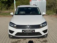 Gebraucht VW Touareg 204 PS (150 kW) 2017 Weiß SUV