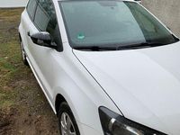 Gebraucht VW Polo Trendline 69 PS (50 kW) 2012 Weiß Limousine