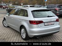 Gebraucht Audi A3 Sport 122 PS (89 kW) 2013 Eissilber Kombi