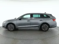 Neu Skoda Octavia 150 PS (110 kW) 2025 Grau Kombi