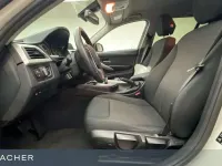 Gebraucht BMW 320 184 PS (135 kW) 2019 Weiß Limousine