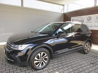 Gebraucht VW Tiguan Active 150 PS (110 kW) 2021 Schwarz SUV