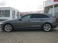 Gebraucht Audi A4 S-Line 204 PS (150 kW) 2024 Grau Kombi