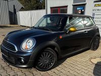 Gebraucht Mini One D 90 PS (66 kW) 2018 Reef blue metallic Kleinwagen