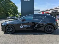 Neu Mazda 3 Nagisa 140 PS (102 kW) 2026 Schwarz Limousine