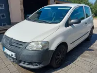 Gebraucht VW Fox Basis 60 PS (44 kW) 2011 Weiß Kleinwagen