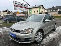 Gebraucht VW Golf VII Trendline 110 PS (80 kW) 2015 Tungsten silver metallic Kleinwagen