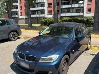 Gebraucht BMW 318 143 PS (105 kW) 2011 Blau Limousine