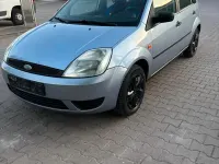 Usata Ford Fiesta 60 CV (44 kW) 2005 Blu Utilitaria
