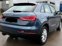 Gebraucht Audi Q3 Ambiente 150 PS (110 kW) 2015 Blau SUV