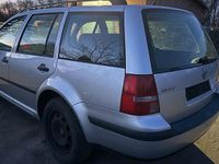 Gebraucht VW Golf IV 116 PS (85 kW) 2005 Silber Kombi