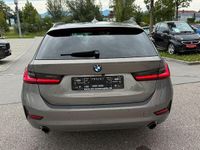 Gebraucht BMW 330 Advantage 286 PS (210 kW) 2022 Grau Limousine
