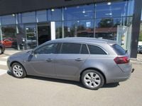 Usado Opel Insignia Innovation 170 HP (125 kW) 2017 Cinzento Carrinha