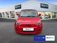 Gebraucht Fiat 500e Red 86 kW (118 PS) 2023 Rot Limousine