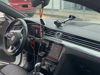 Gebraucht VW Arteon R-line 190 PS (139 kW) 2018 Weiß Kleinwagen