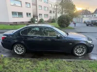 Gebraucht BMW 523 190 PS (139 kW) 2008 Blau Limousine