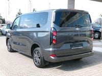 Gebraucht Ford Tourneo Titanium 136 PS (100 kW) 2025 Grau Van / Kleinbus