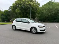 Gebraucht VW Polo Trendline 69 PS (50 kW) 2013 Weiß Kleinwagen