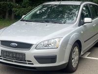Gebraucht Ford Focus 109 PS (80 kW) 2006 Silber Kombi