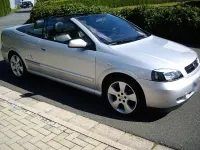 Gebraucht Opel Astra 125 PS (91 kW) 2005 Silber Cabrio